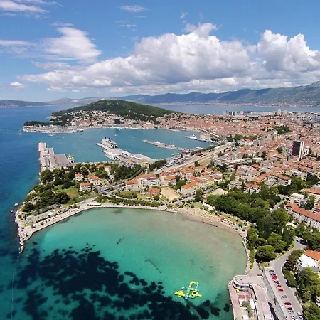 Apartament With Wifi - 7596 *